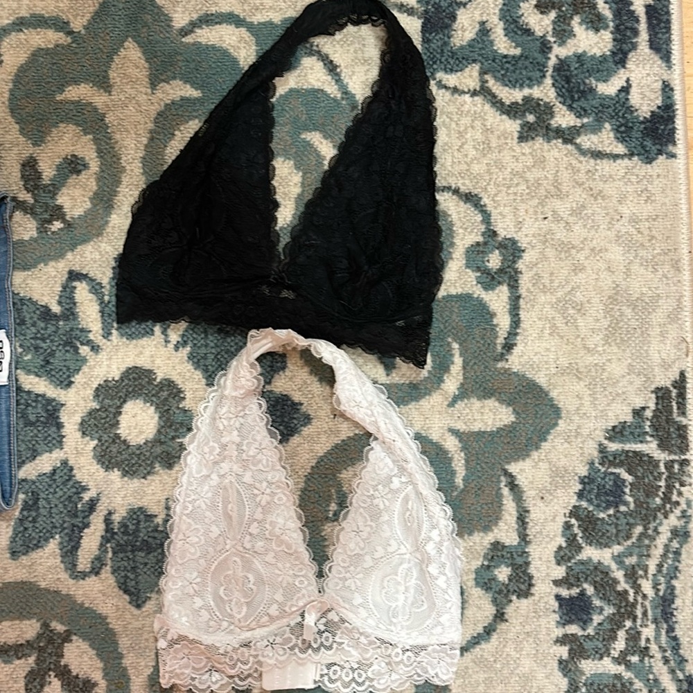 Women’s SHEIN bralettes